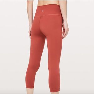 lululemon Wunder Under Crop